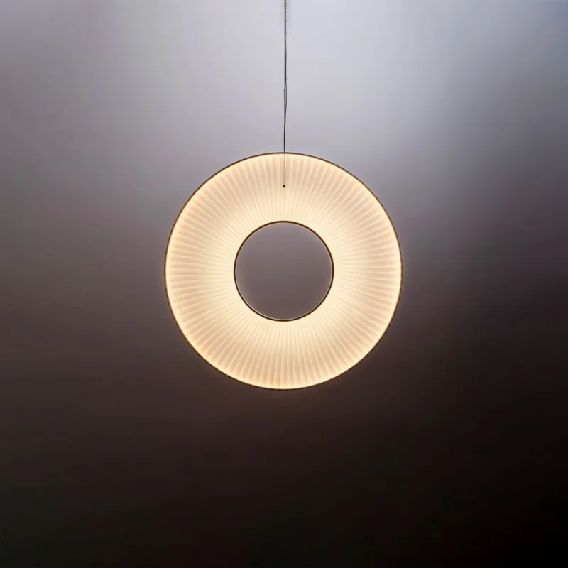 10 heures 10 Lampa wisząca Iris vertical śr. 80 cm biała Niska cena
