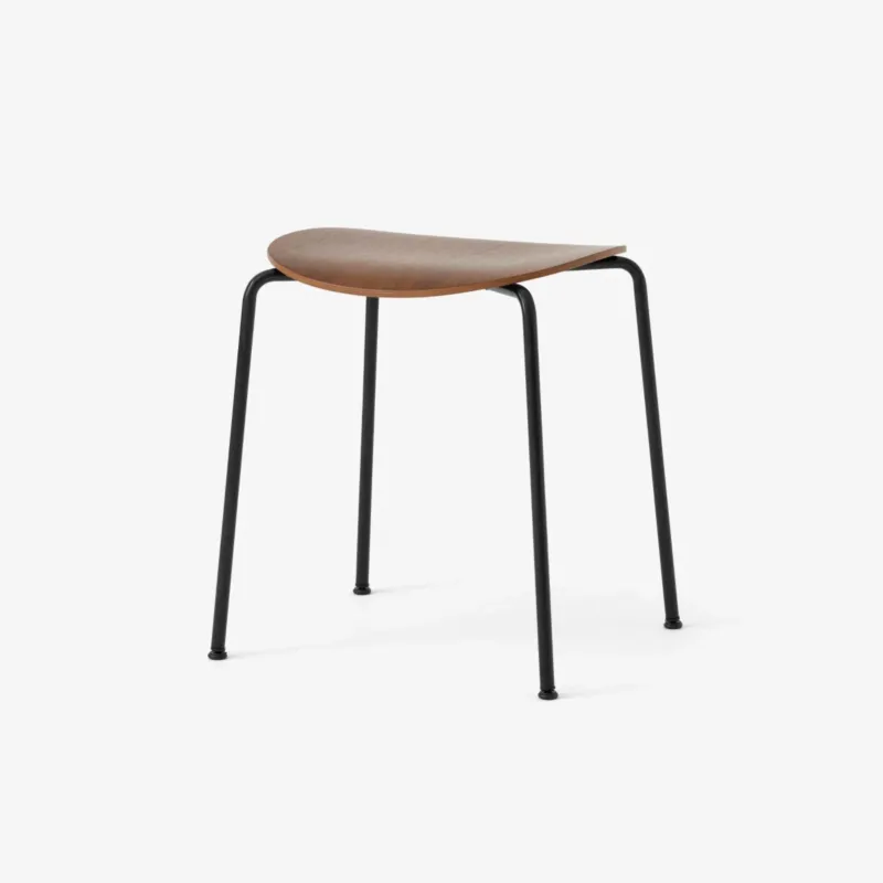 Stołek Pavilion AV36 Lacquered Walnut &Tradition Hit sprzedaży
