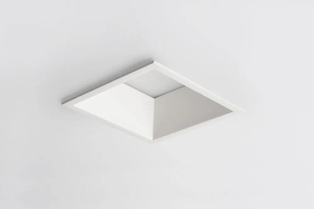 Nie przegap Oczko sufitowe łazienkowe Mistic Square MSTC-05411150 Mistic Lighting LED 9x10W 740lm 4000K Aluminium Biały