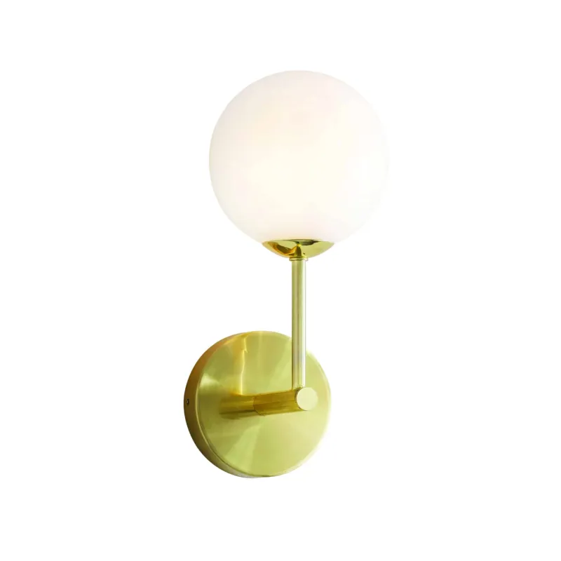 Kinkiet mosiężny z białą kulą 75960 z serii Otto - Endon Lighting Obniżka ceny