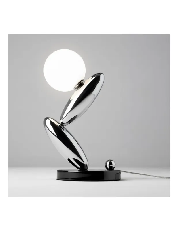 Wyjątkowa oferta Lampa stołowa kula na designerskiej podstawie Resonance LED opal / platynowy Maytoni