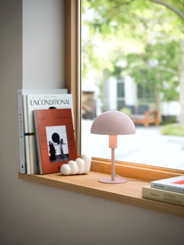 Nie przegap Różowa mała lampa stołowa z kopułowym kloszem Nordlux 2213745057 Ellen E14 25cm x 16cm